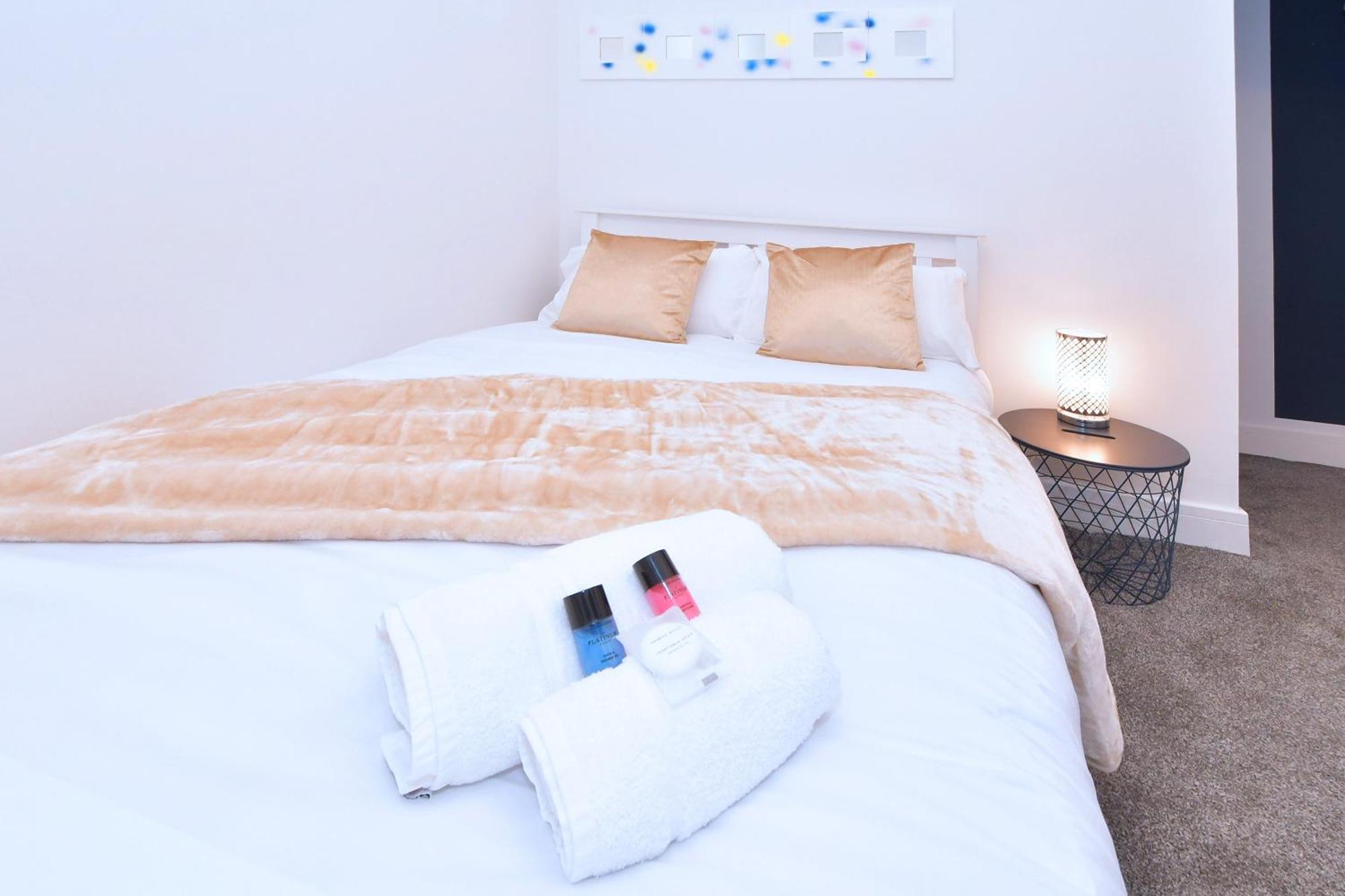 فندق Townhouse @ Henry Street كرو المظهر الخارجي الصورة